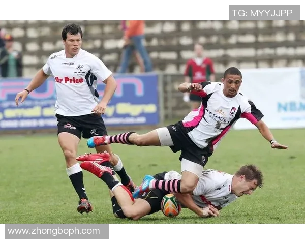 足球球星假摔经典瞬间回顾 谁是最具戏剧性的演员